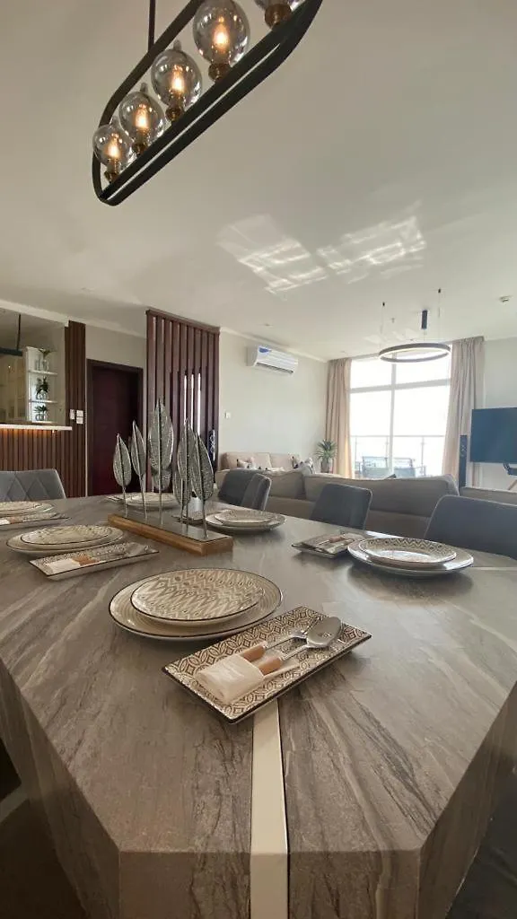 شقة فاخرة Vip مطلة على البحر برج المسارات Cidde 0*,  Suudi Arabistan